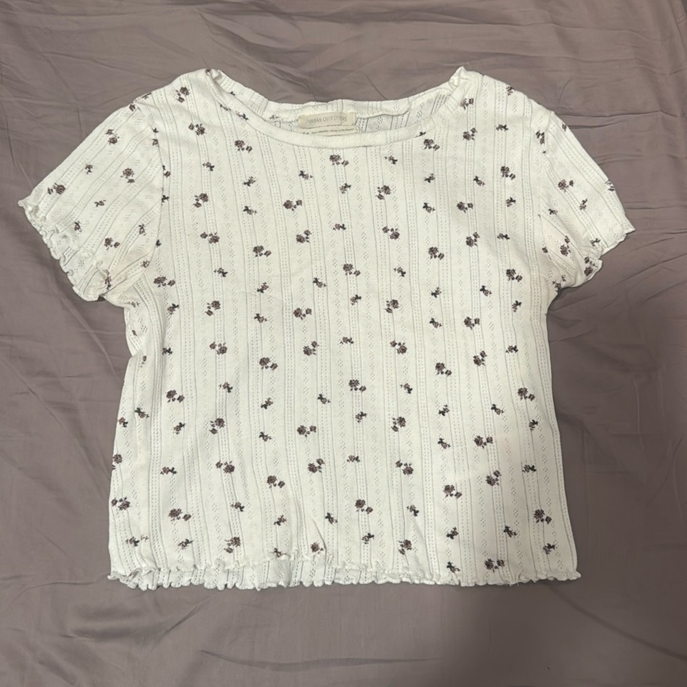 Urban Outfitters White Floral Baby Tee